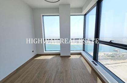 Apartment - 3 - 3 for rent in La Plage Tower - Al Mamzar - Sharjah - Sharjah
