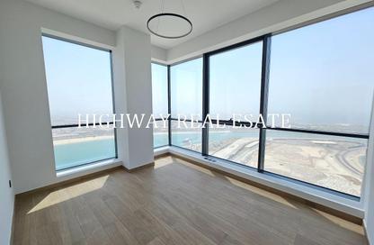 Apartment - 3 - 3 for rent in La Plage Tower - Al Mamzar - Sharjah - Sharjah