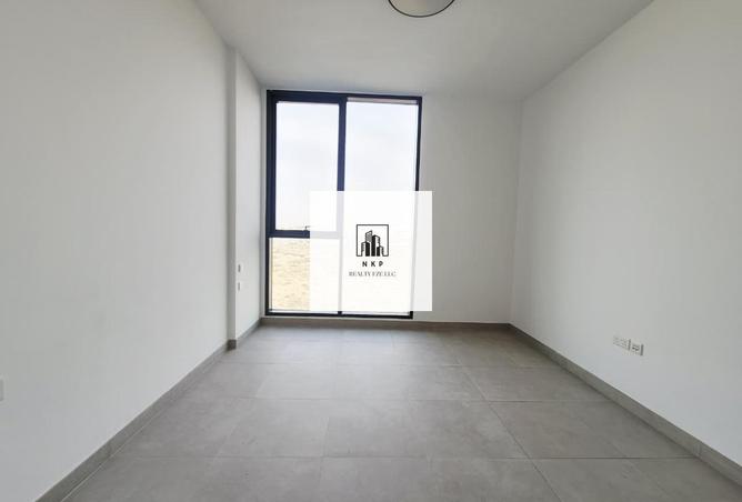 106390215 - Property Image 3