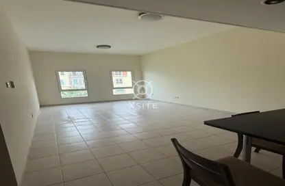 Apartment - 2 Bedrooms - 3 Bathrooms for rent in Building 132 - Contemporary Cluster - Discovery Gardens - Dubai