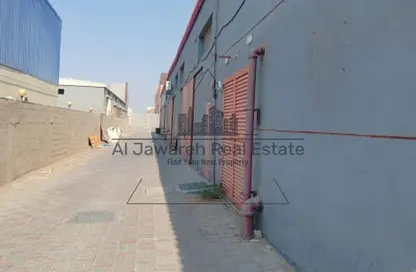 مستودع - استوديو - 1 حمام للايجار في أم درع - أم القيوين