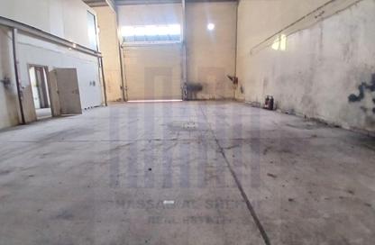Warehouse - Studio - 1 for rent in Fire Station Road - Muwaileh - Sharjah