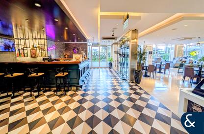 Retail - Studio for rent in Marriott Harbour Hotel and Suites - Dubai Marina - Dubai