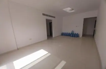 شقة - 2 غرف نوم - 3 حمامات للايجار في الراشدية - عجمان وسط المدينة - عجمان