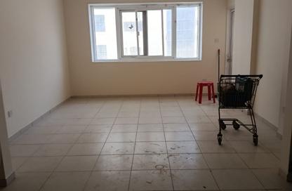 Apartment - 2 Bedrooms - 2 Bathrooms for rent in Um Altaraffa - Al Gharb - Sharjah