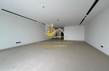Apartment - 3 Bedrooms - 5 Bathrooms for rent in Sharjah Terraces - Al Khan Lagoon - Al Khan - Sharjah