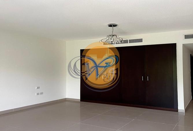 73114953 - صورة العقار 2