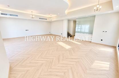 Villa - 5 - 7 for rent in Al Hooshi Villas - Hoshi - Al Badie - Sharjah