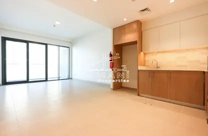 Apartment - 2 Bedrooms - 2 Bathrooms for sale in Seagate Building 3 - Seagate - Mina Rashid - Dubai