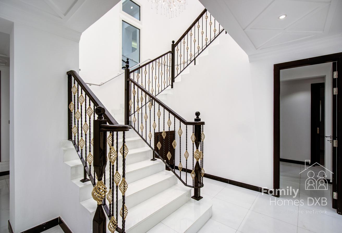 Corner Plot | Vastu | Vacant Now | Upgraded photo 6