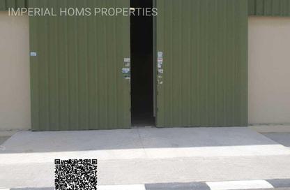 Warehouse - Studio - 2 Bathrooms for rent in Umm Al Thuoob - Umm Al Quwain