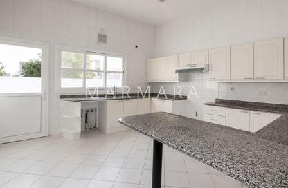 Villa - 4 Bedrooms - 4 Bathrooms for rent in Umm Suqeim 1 Villas - Umm Suqeim 1 - Umm Suqeim - Dubai Villa - 4 Bedrooms - 4 Bathrooms for rent in Umm Suqeim 1 Villas - Umm Suqeim 1 - Umm Suqeim - Dubai