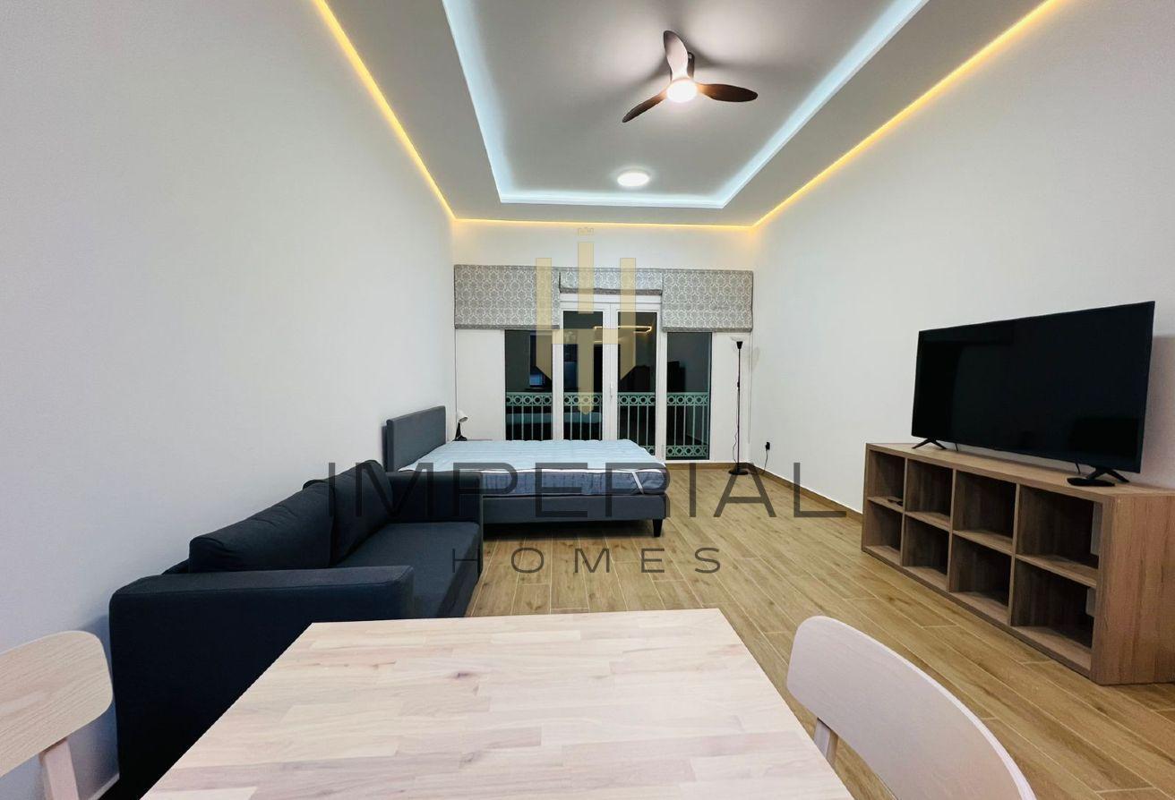 Fully Upgraded | With Balcony | Close to Metro photo 5