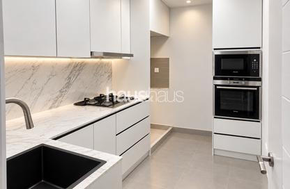 Villa - 4 - 5 for rent in Zahra Townhouses - Town Square - Dubai