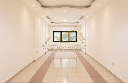 Apartment - 1 Bedroom - 2 Bathrooms for rent in Al Hudaiba - Bur Dubai - Dubai