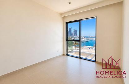 Apartment - 3 Bedrooms - 3 Bathrooms for sale in Seagate Building 2 - Seagate - Mina Rashid - Dubai