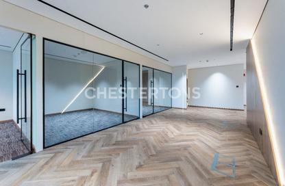 Office Space - Studio - 2 for rent in Park Towers Podium - Park Towers - DIFC - Dubai