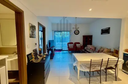 شقة - غرفة نوم - 2 حمامات للايجار في شهاب ريزيدينس - جزيرة مريم - الخان - الشارقة