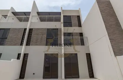 تاون هاوس - 5 غرف نوم - 5 حمامات للايجار في فلل اوروم - العرعر شجر - داماك هيلز 2 - دبي