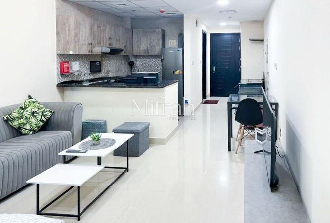 100825943 - Property Image 2