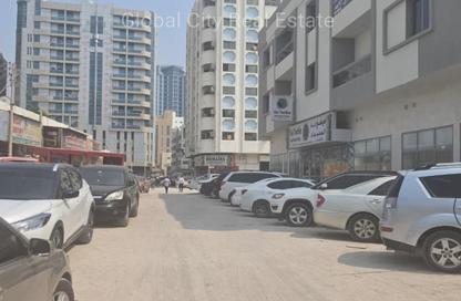 Whole Building - Studio - 7+ for sale in Al Nakheel - Ajman Downtown - Ajman
