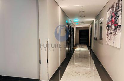 Apartment - 1 - 1 for rent in Central 1 Dubai 4 - Jumeirah Garden City - Al Satwa - Dubai