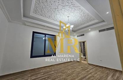 Villa - 5 Bedrooms - 7 Bathrooms for sale in Al Mowaihat 1 - Al Mowaihat - Ajman