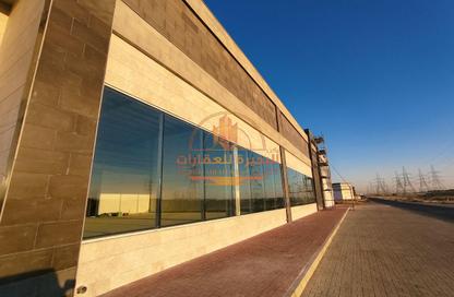 صالة عرض - استوديو - 2 حمامات للايجار في السجع إس - الصجعة - الشارقة