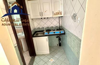 Apartment - Studio - 1 Bathroom for rent in Al Butina 9 Building - Al Butina - Sharjah