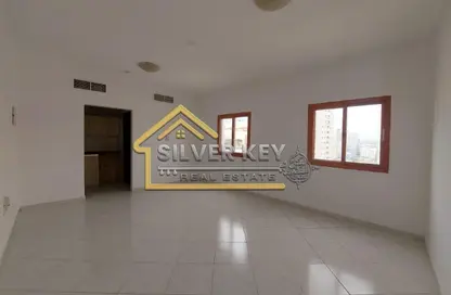 Apartment - Studio - 1 Bathroom for rent in Abu Shagara building - Abu shagara - Sharjah