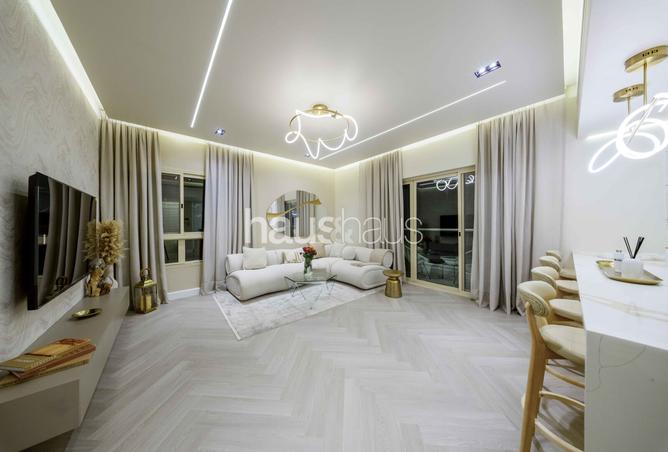 136559807 - Property Image 2