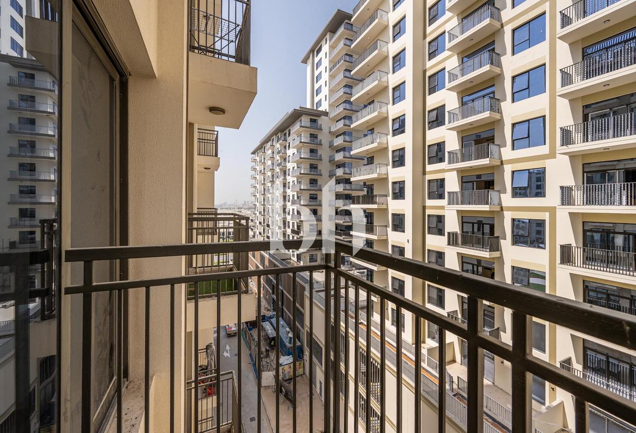 Unfurnished | Mid Floor | Managed | Vacant photo 12