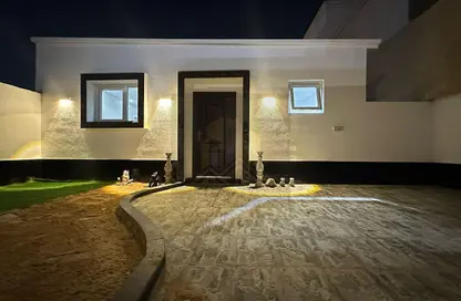 شقة - 3 غرف نوم - 3 حمامات للايجار في فيلات مدينة خليفة آيه - مدينة خليفة أ - مدينة خليفة - أبوظبي