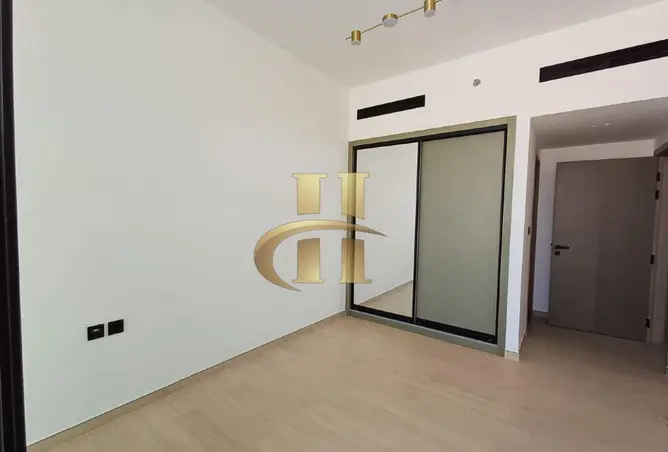 98260991 - Property Image 3
