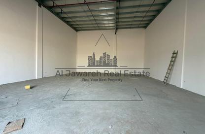 Warehouse - Studio - 1 for rent in Umm Al Thuoob - Umm Al Quwain