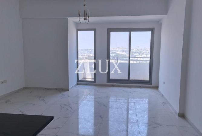 Premium 2BR + Maid | Spacious Living photo 3