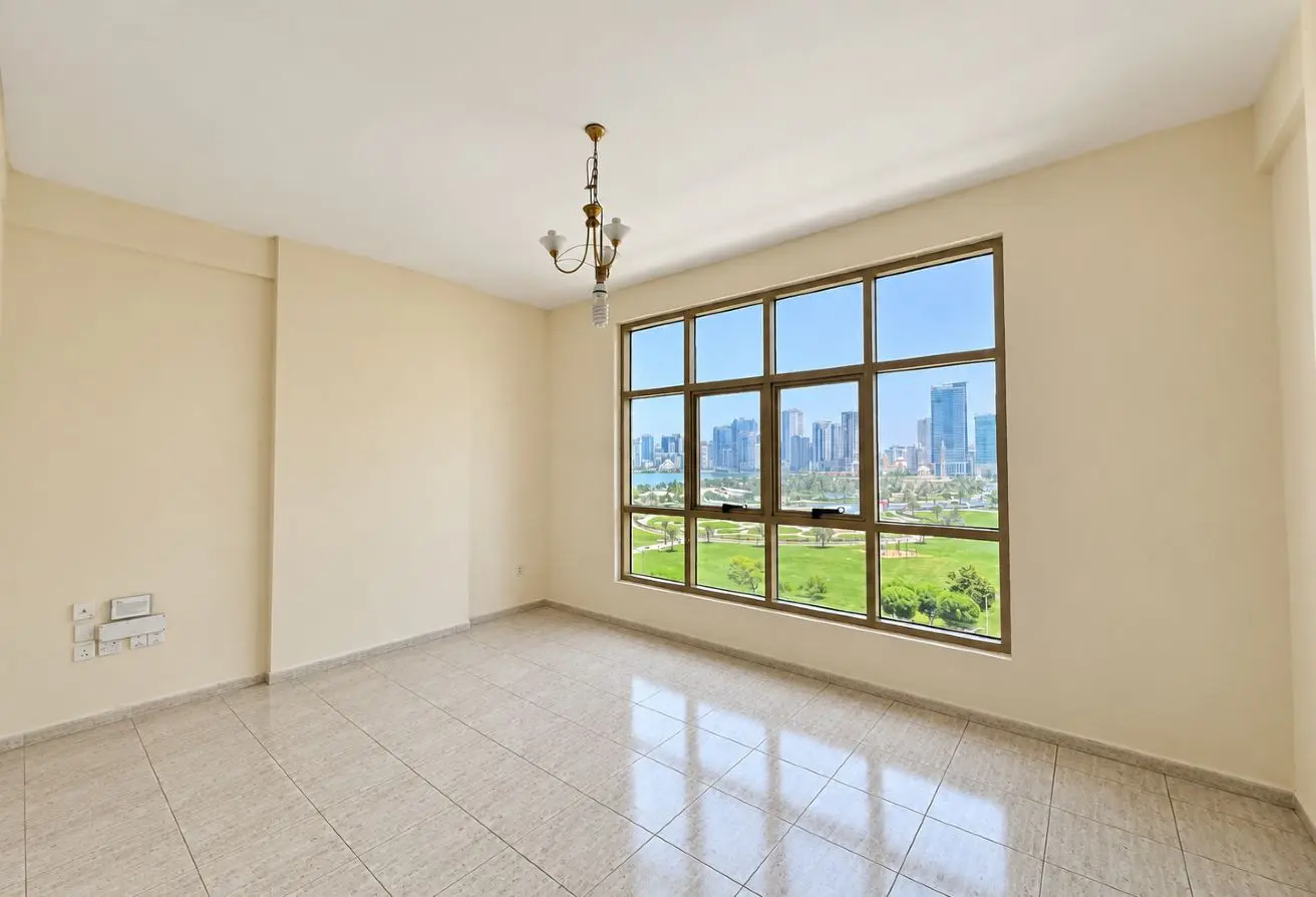 153283892 - Property Main Image