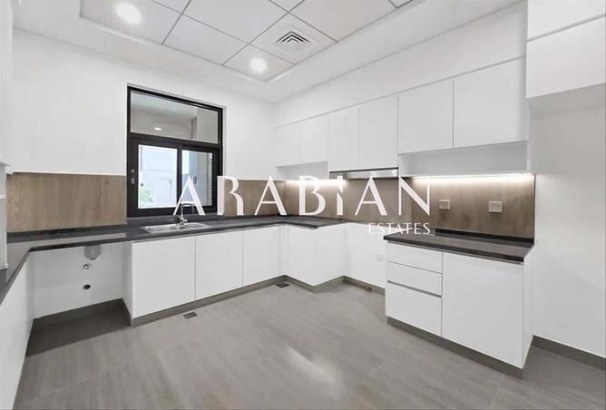 101698877 - Property Image 2