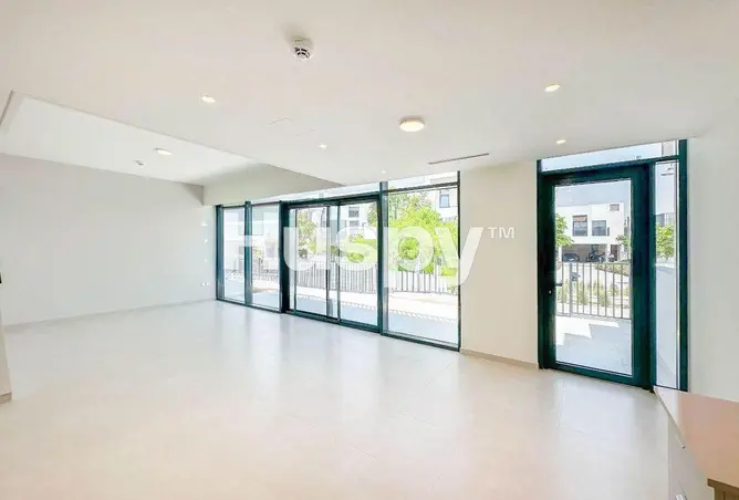 151893213 - Property Image 2