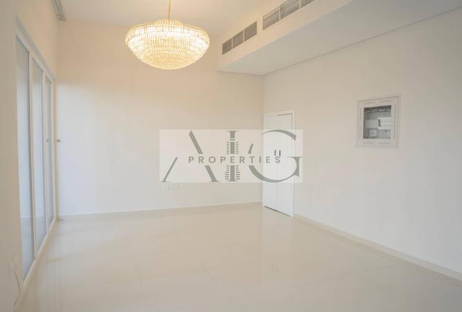 54399064 - صورة العقار 2