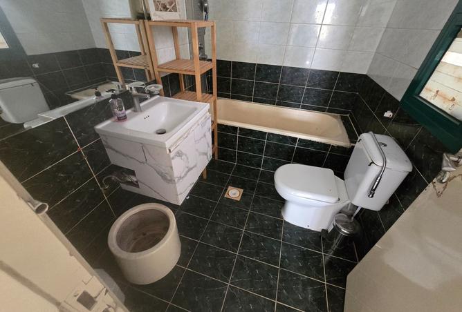 121554885 - Property Image 3