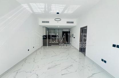 Apartment - 1 Bedroom - 2 Bathrooms for rent in Royal Regency - Business Bay - Dubai Apartment - 1 Bedroom - 2 Bathrooms for rent in Royal Regency - Business Bay - Dubai