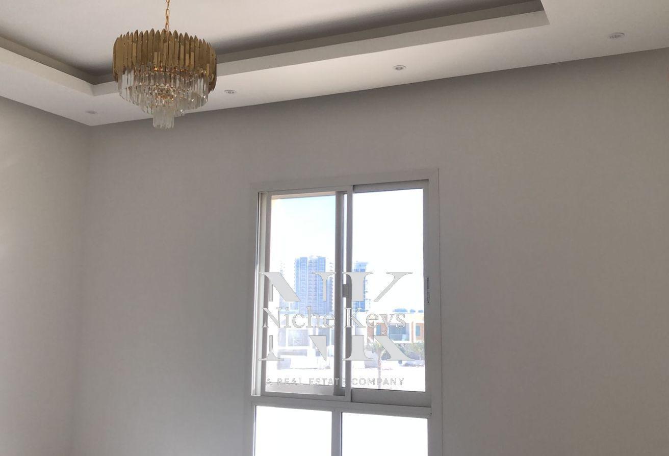 Brand New 6BR Vastu Compliant Villa | Prime Area photo 11