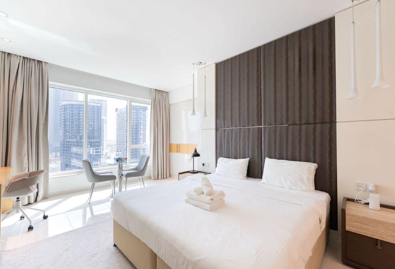Amazing Spacious Studio in Hotel | Canal View photo 11