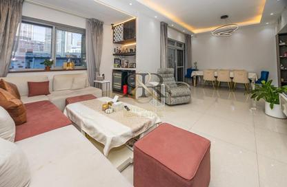 Apartment - 3 Bedrooms - 5 Bathrooms for sale in Executive Tower E - Executive Towers - Business Bay - Dubai