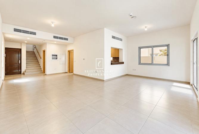 142372518 - Property Image 2