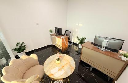 Office Space - Studio - 1 Bathroom for rent in Fatima Mohammad Ahmad Bin Suleiman Building - Al Raffa - Bur Dubai - Dubai