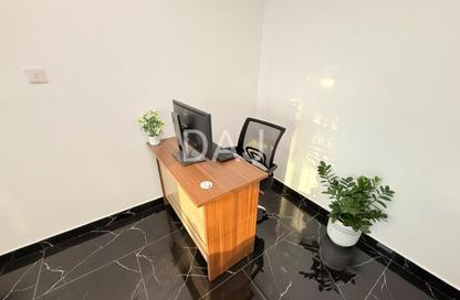 Office Space - Studio - 1 Bathroom for rent in Fatima Mohammad Ahmad Bin Suleiman Building - Al Raffa - Bur Dubai - Dubai