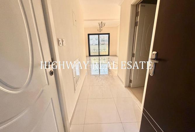 118145449 - Property Image 2