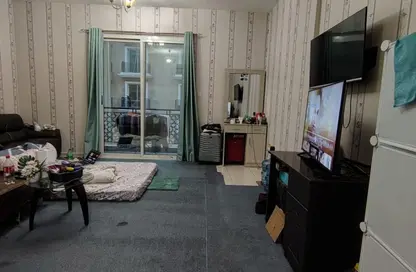 Apartment - Studio - 1 Bathroom for rent in Building IC1-EMR-16 - Emirates Cluster - International City - Dubai